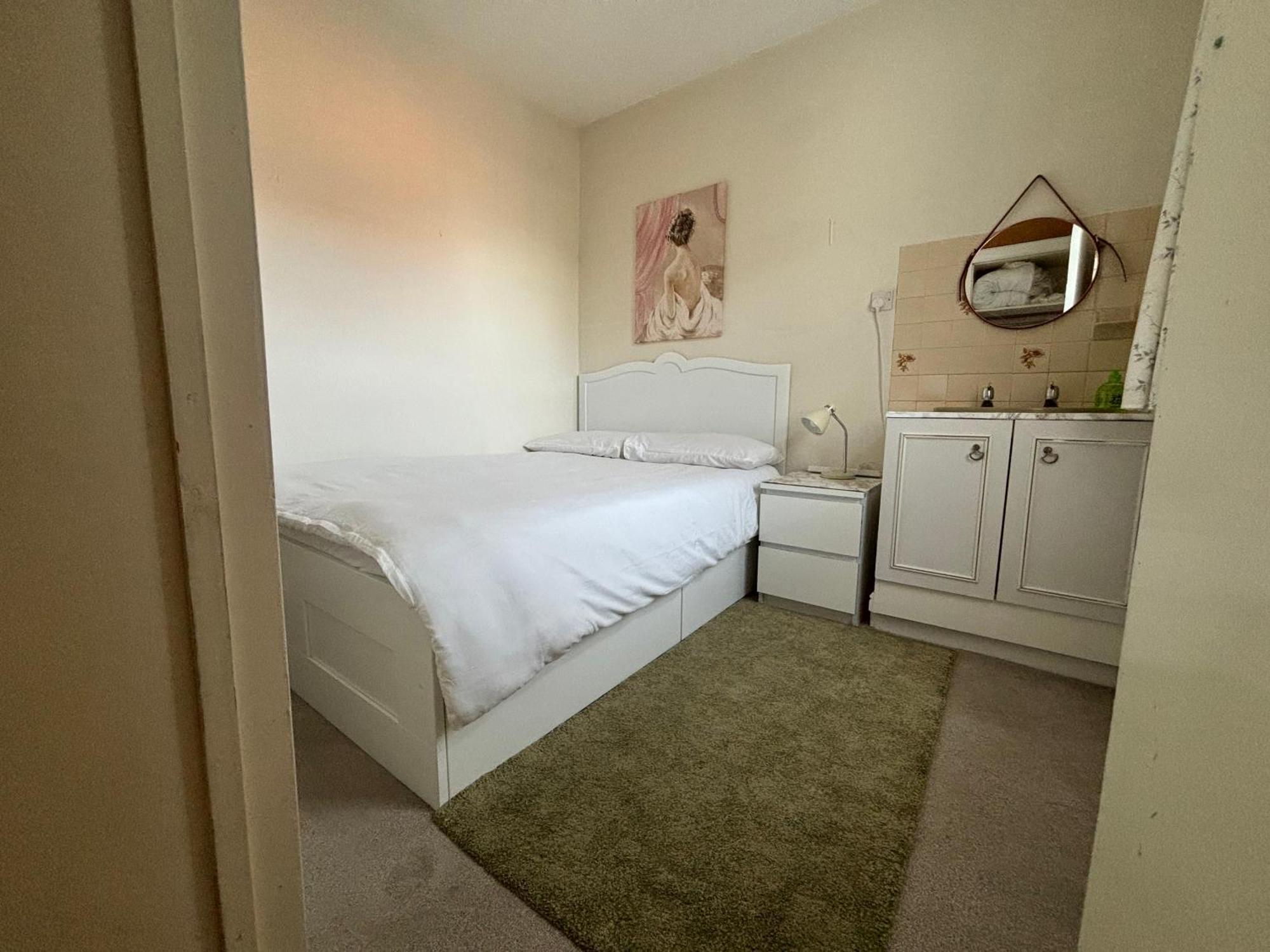 Winton House Home Stay Борнмут Экстерьер фото